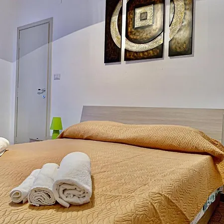Appartement Viale Italia - 2/3